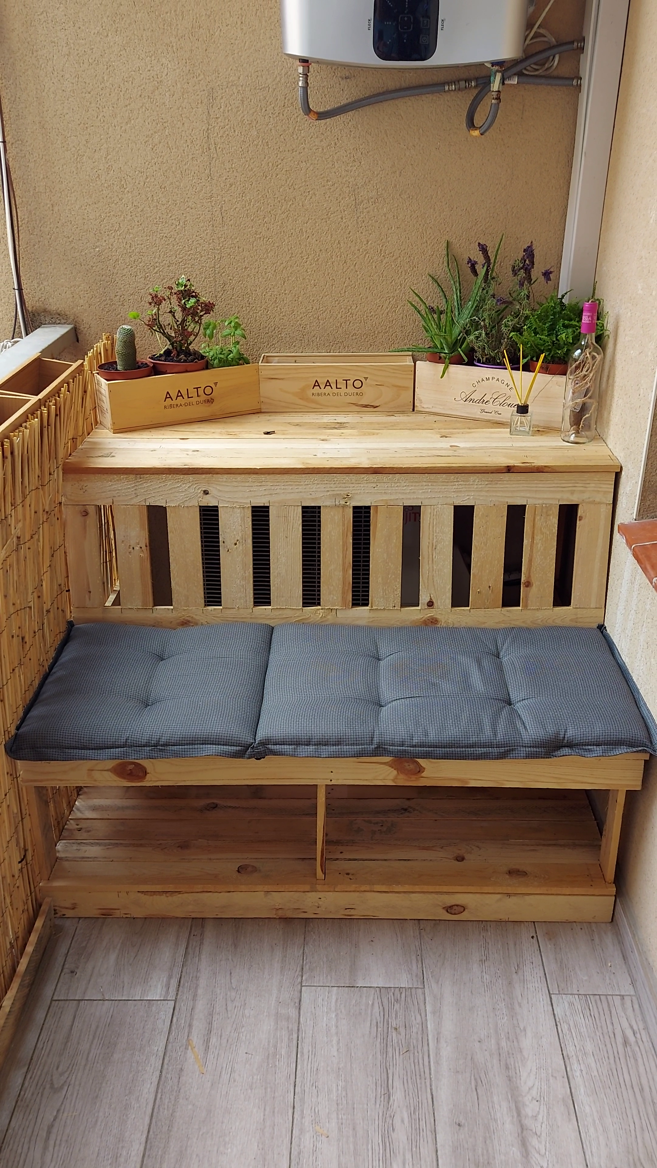 Overhead view showing AC unit clearances